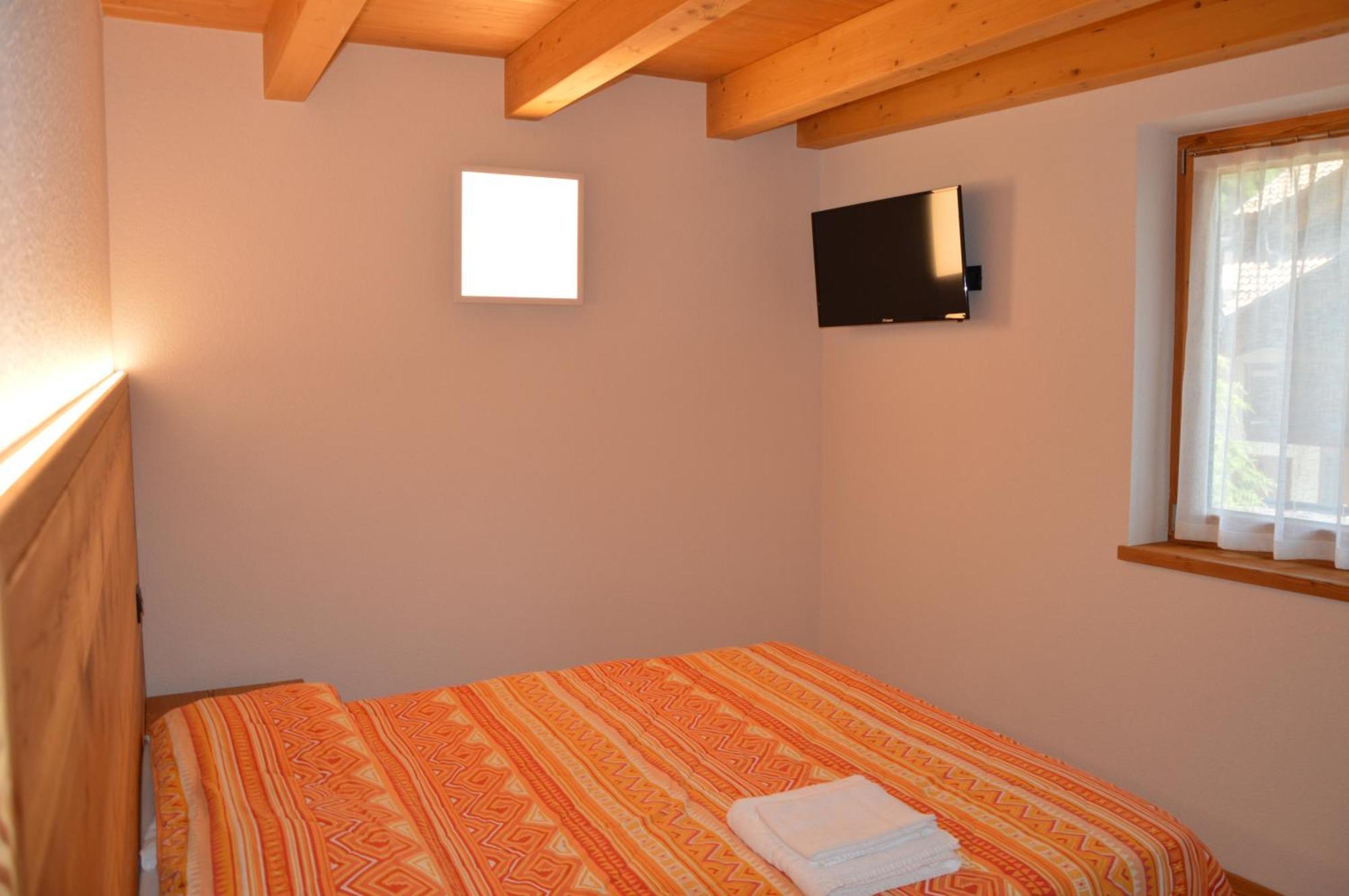 Casa Tomaselli Aparthotel Pellizzano Eksteriør bilde