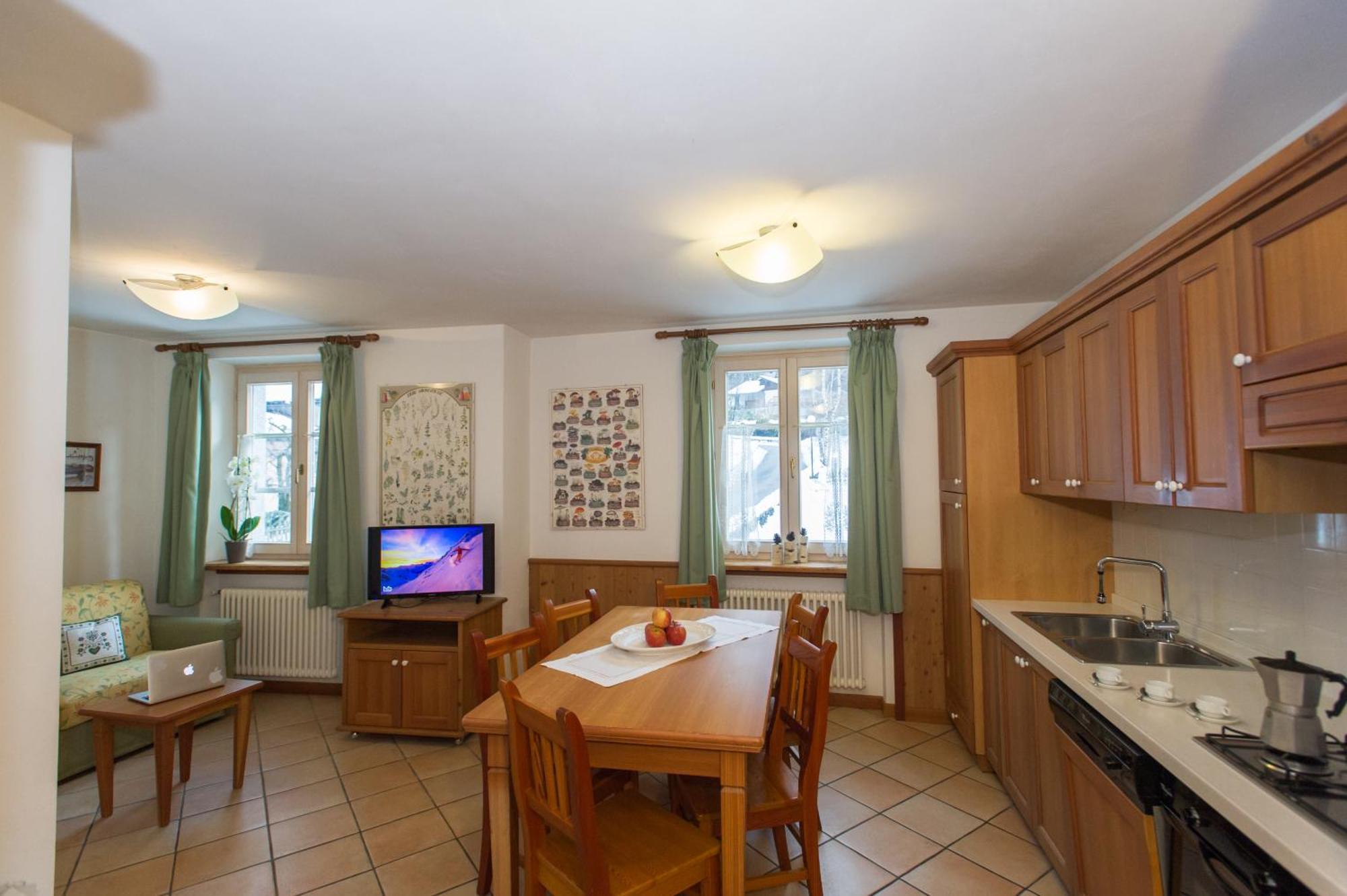 Casa Tomaselli Aparthotel Pellizzano Eksteriør bilde